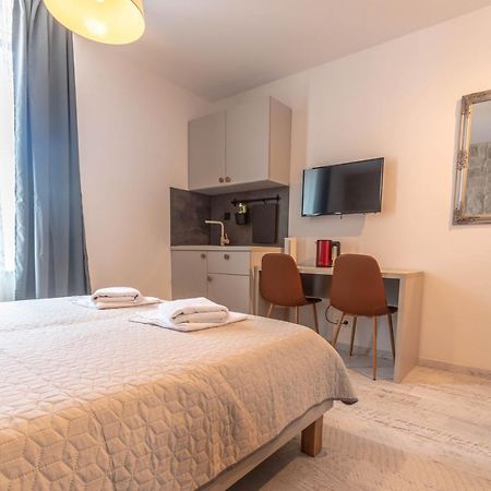 L&B City Center Studios Apartments Pula Exterior foto